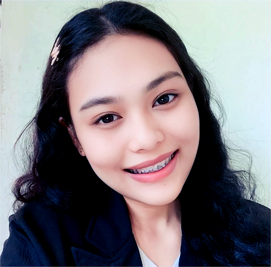 Teacher Shaina